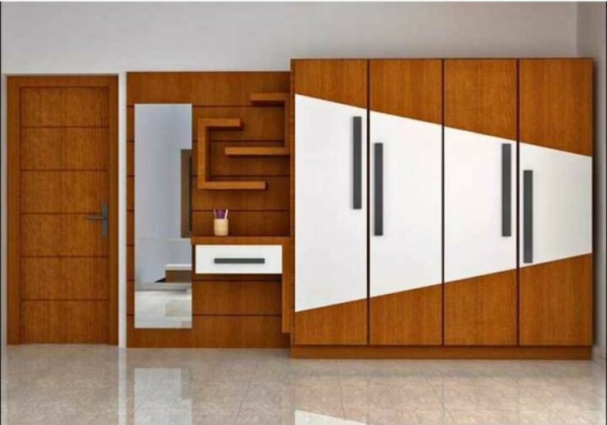 Best Wardrobe Design with Wooden Finish Laminate