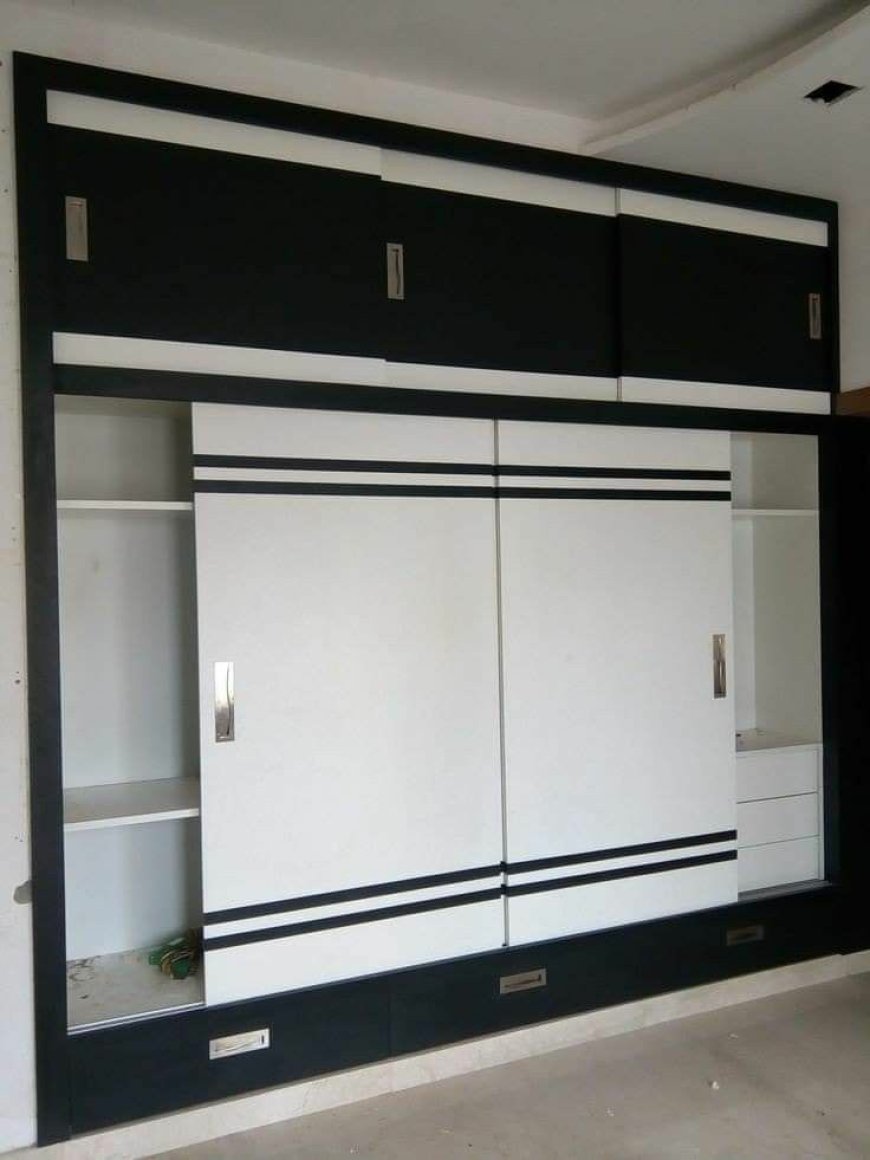 Best Wardrobe Design With White Color Laminate